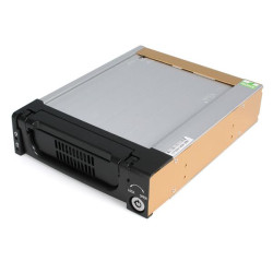 startech-com-cassetto-rack-portatile-per-disco-rigido-sata-da-5-25-robusto-in-alluminio-e-di-colore-nero-1.jpg